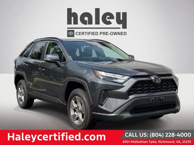 2023 Toyota RAV4 XLE FWD photo