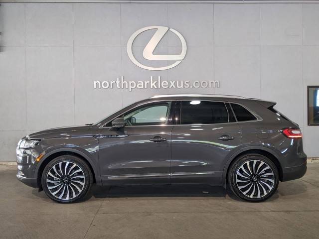 2022 Lincoln Nautilus Black Label AWD photo