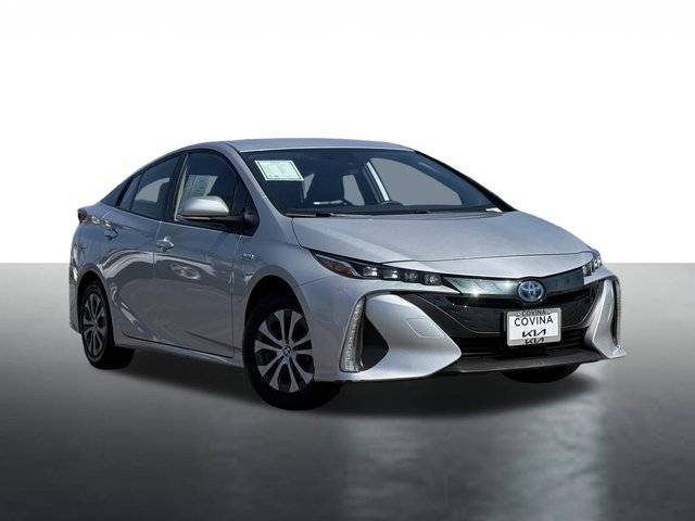 2022 Toyota Prius Prime XLE FWD photo