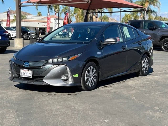 2022 Toyota Prius Prime Limited FWD photo