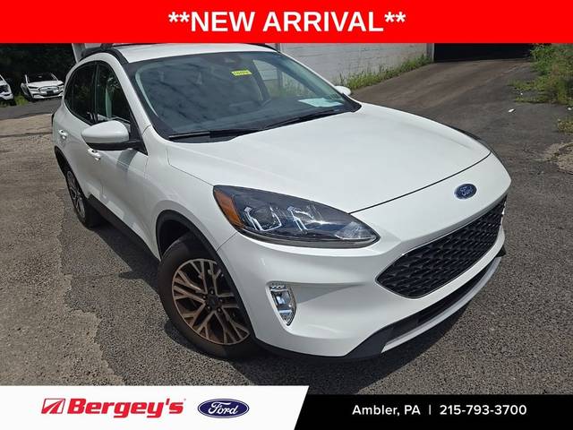 2022 Ford Escape SEL AWD photo