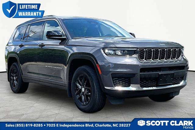 2023 Jeep Grand Cherokee L Laredo 4WD photo