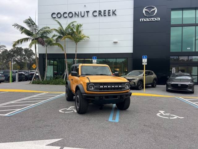 2022 Ford Bronco 2 Door Black Diamond 4WD photo