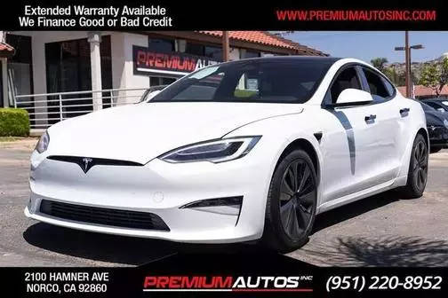 2021 Tesla Model S Plaid AWD photo