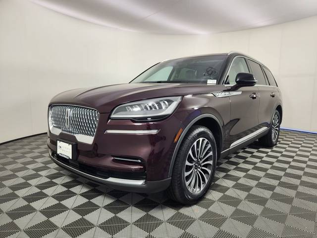 2023 Lincoln Aviator Standard AWD photo