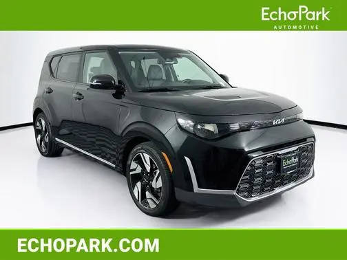 2023 Kia Soul GT-Line FWD photo
