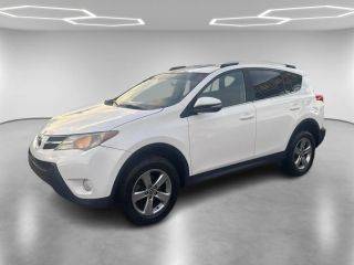 2015 Toyota RAV4 XLE FWD photo