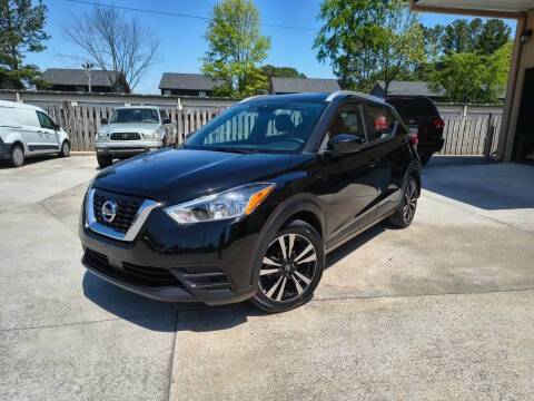 2020 Nissan Kicks SV FWD photo