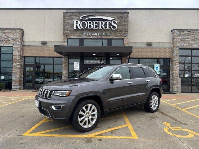 2017 Jeep Grand Cherokee Limited 4WD photo