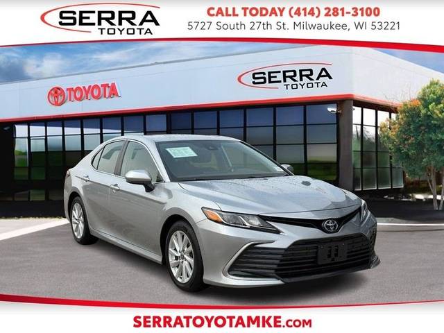 2021 Toyota Camry LE FWD photo