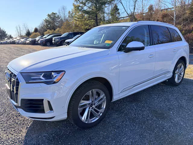 2023 Audi Q7 Premium Plus AWD photo