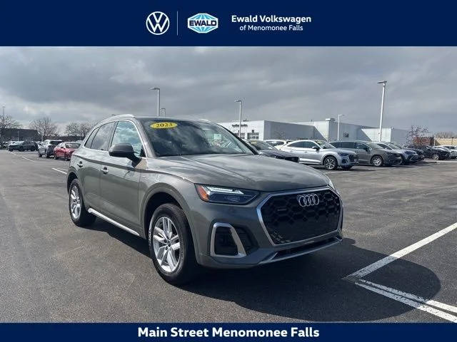 2023 Audi Q5 S line Premium AWD photo
