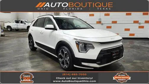 2023 Kia Niro EX Touring FWD photo