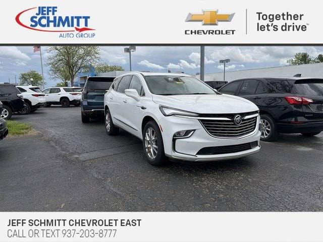 2023 Buick Enclave Essence FWD photo