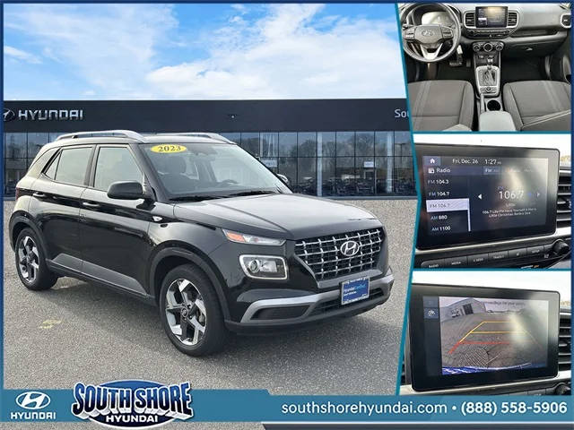 2023 Hyundai Venue SEL FWD photo