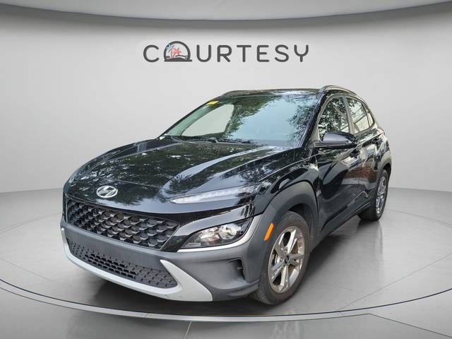 2023 Hyundai Kona SEL FWD photo