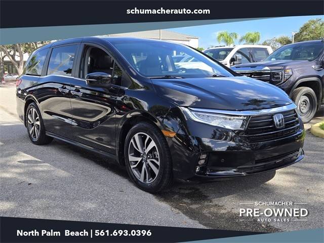 2023 Honda Odyssey Touring FWD photo