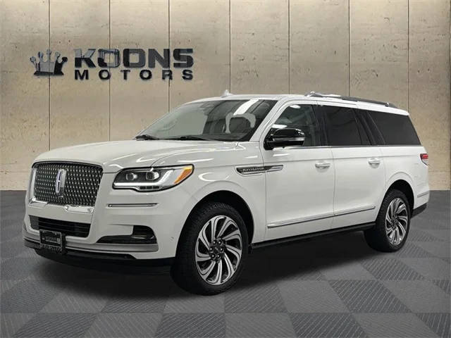 2022 Lincoln Navigator L Reserve 4WD photo