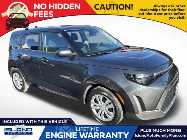 2023 Kia Soul LX FWD photo