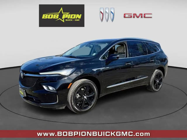 2023 Buick Enclave Essence AWD photo