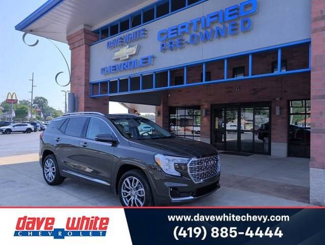 2023 GMC Terrain Denali AWD photo