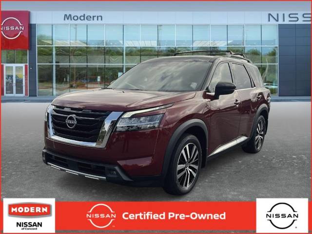 2023 Nissan Pathfinder Platinum 4WD photo