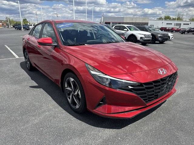2023 Hyundai Elantra SEL FWD photo