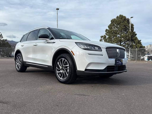 2022 Lincoln Corsair Standard FWD photo