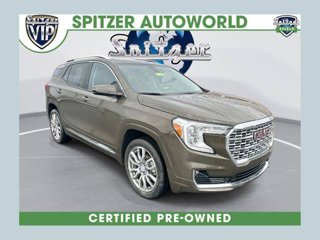 2023 GMC Terrain Denali AWD photo