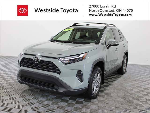 2023 Toyota RAV4 XLE AWD photo