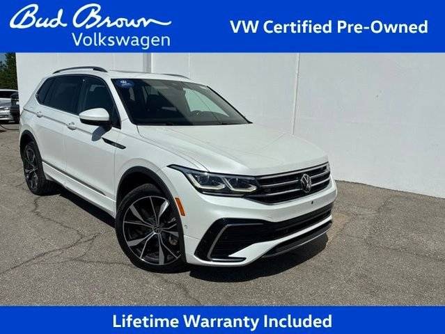 2023 Volkswagen Tiguan SEL R-Line AWD photo