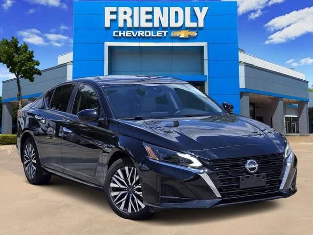 2023 Nissan Altima 2.5 SV FWD photo