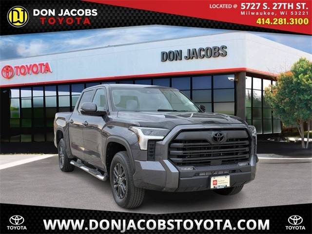 2023 Toyota Tundra SR5 4WD photo