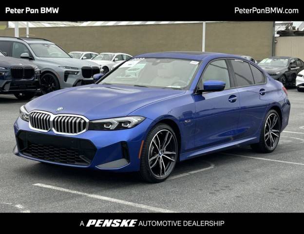 2023 BMW 3 Series 330e RWD photo