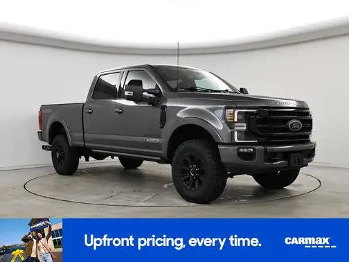 2022 Ford F-350 Super Duty LARIAT 4WD photo