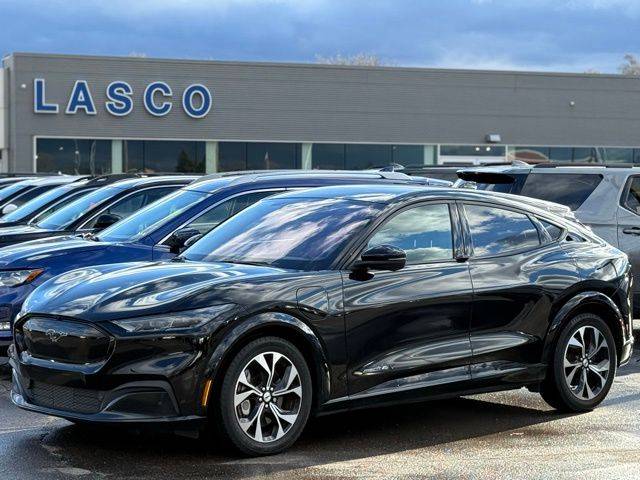 2022 Ford Mustang Mach-E Premium AWD photo