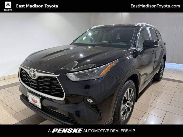 2023 Toyota Highlander XLE AWD photo