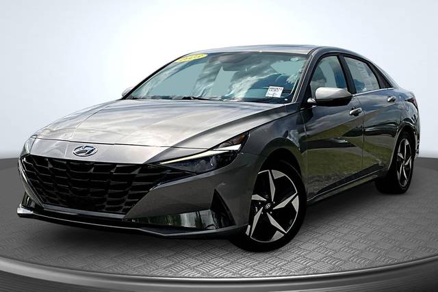 2023 Hyundai Elantra Limited FWD photo