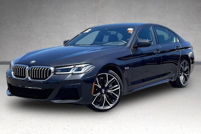 2023 BMW 5 Series 530e RWD photo
