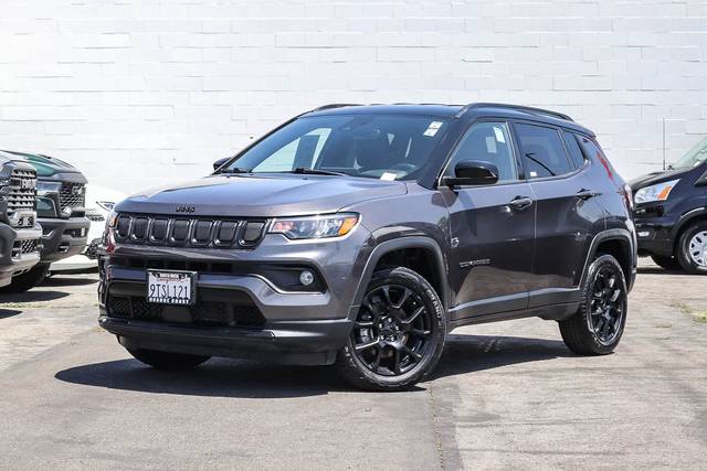2022 Jeep Compass Altitude 4WD photo