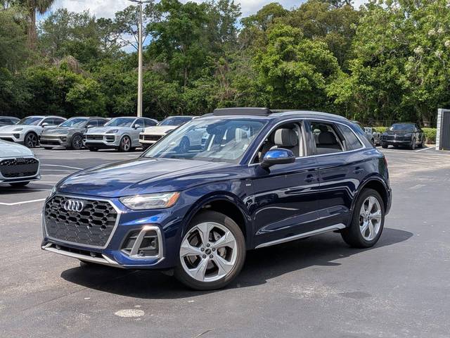 2023 Audi Q5 S line Prestige AWD photo
