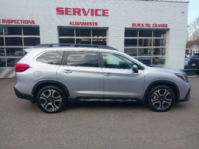 2023 Subaru Ascent Limited AWD photo