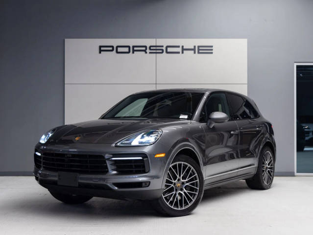 2023 Porsche Cayenne  AWD photo
