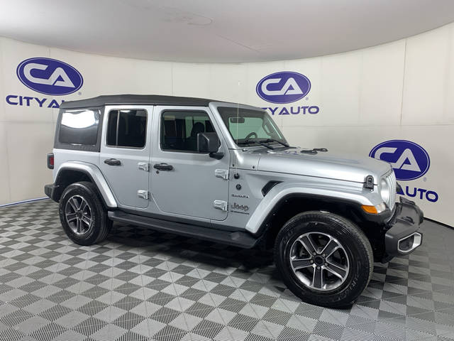 2023 Jeep Wrangler Unlimited Sahara 4WD photo