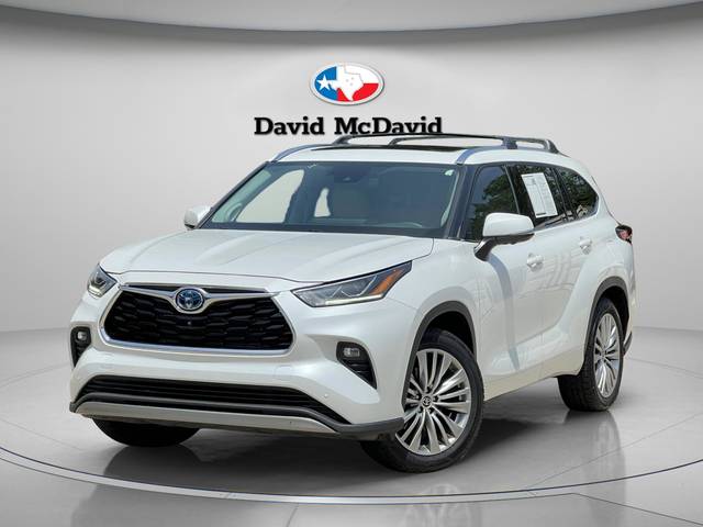 2023 Toyota Highlander Hybrid Platinum FWD photo