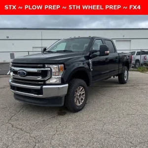 2022 Ford F-350 Super Duty XL 4WD photo