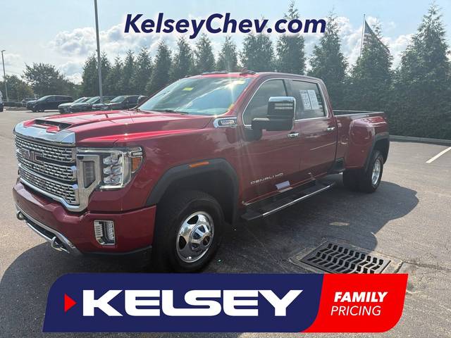 2023 GMC Sierra 3500HD Denali 4WD photo