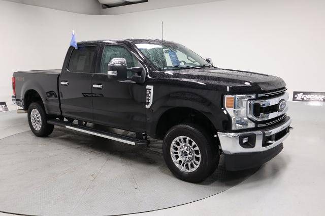 2022 Ford F-350 Super Duty XLT 4WD photo