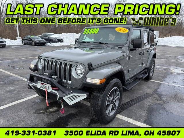 2023 Jeep Wrangler Unlimited Sahara 4WD photo