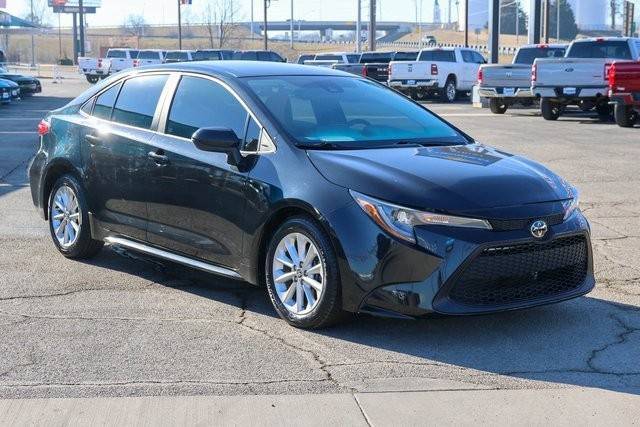 2022 Toyota Corolla LE FWD photo